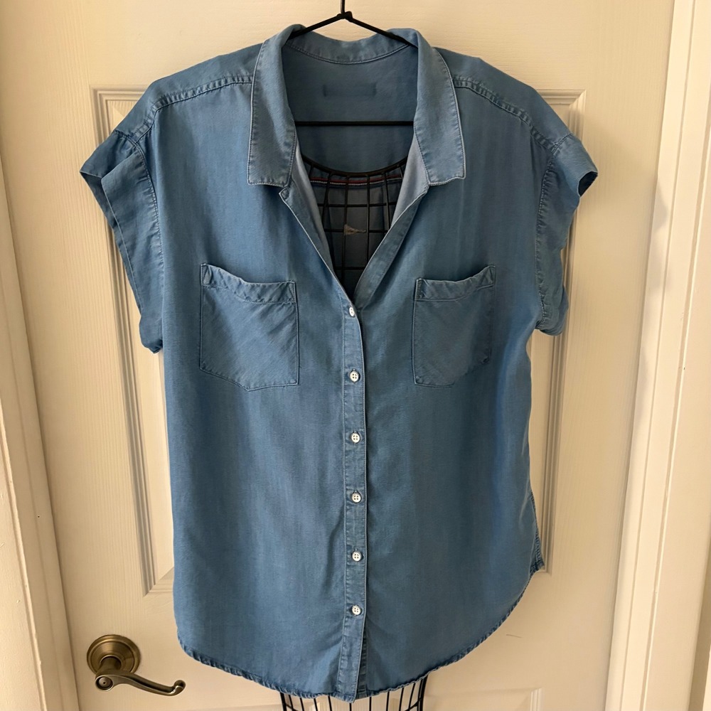 JACHS NY Girlfriend 100% Tencel Lyocell Blue Chambray Button Front Blouse Sz L